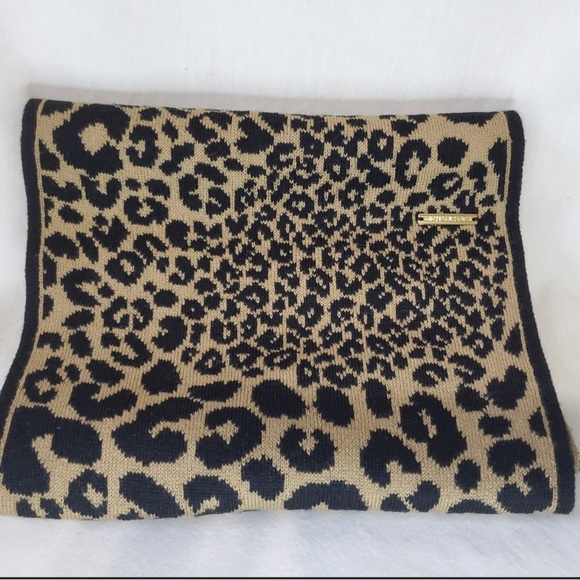 Michael Kors Infinity Scarf Leopard Reversible Winter Warm Fashion Animal Print - Picture 5 of 12
